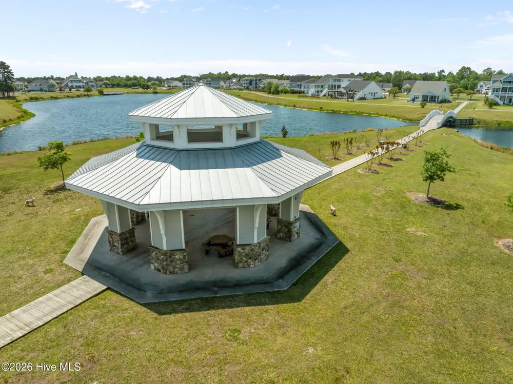 559 Moss Lake Lane Holly Ridge, NC 28445