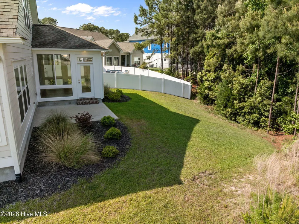 559 Moss Lake Lane Holly Ridge, NC 28445