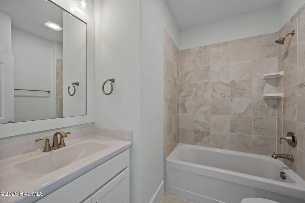 559 Moss Lake Lane Holly Ridge, NC 28445