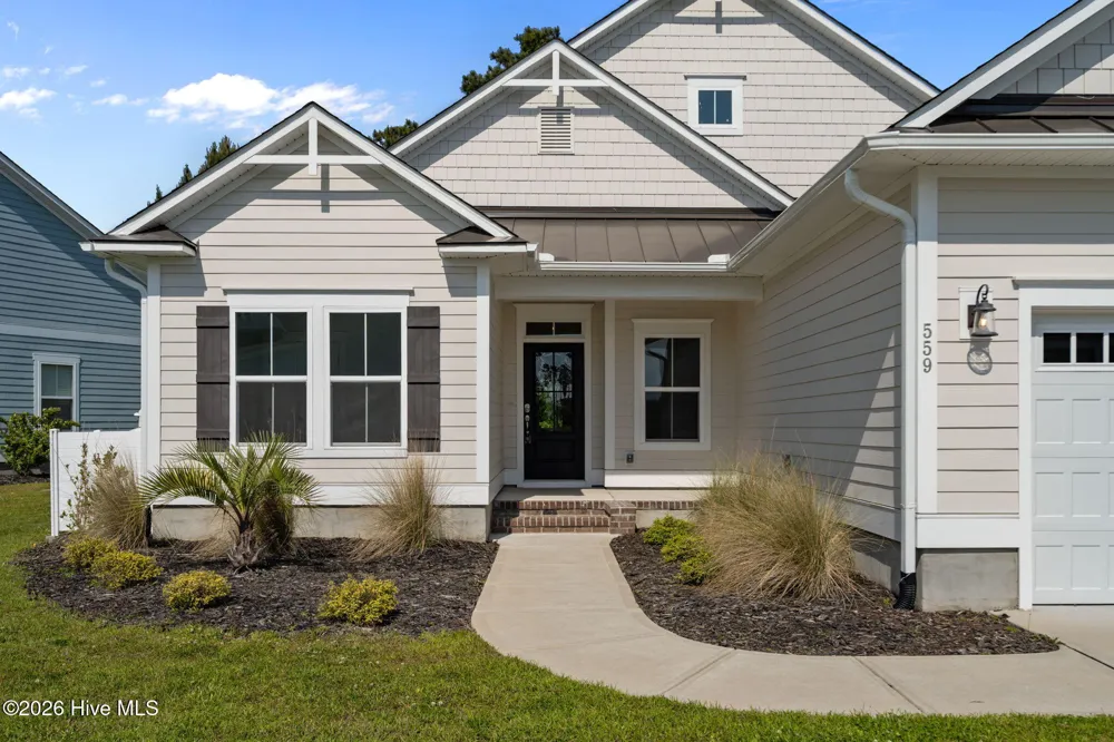 559 Moss Lake Lane Holly Ridge, NC 28445