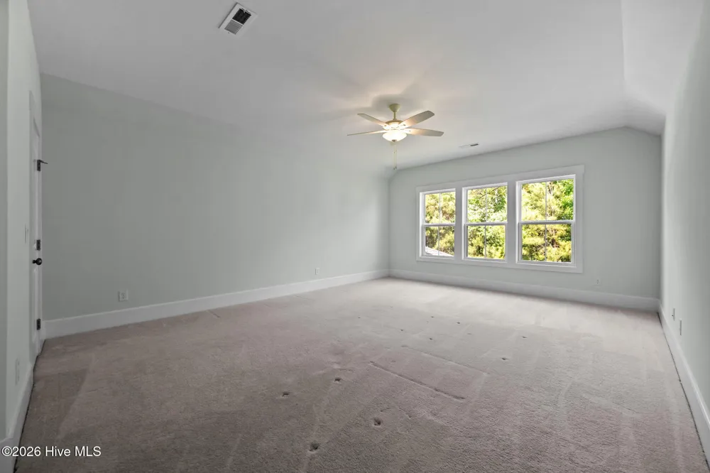 559 Moss Lake Lane Holly Ridge, NC 28445