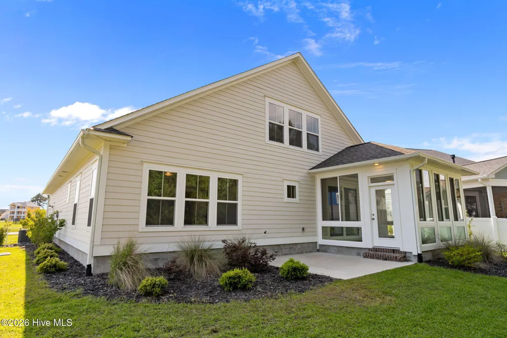 559 Moss Lake Lane Holly Ridge, NC 28445
