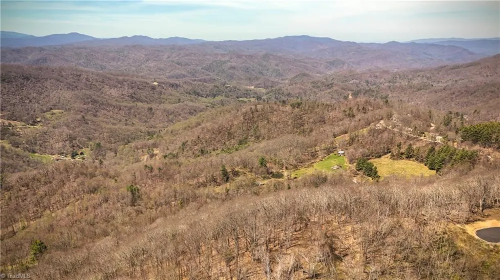 7277 Beech Mountain Road Beech Mountain, NC 28622