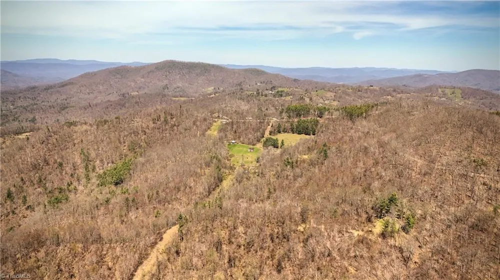 7277 Beech Mountain Road Beech Mountain, NC 28622