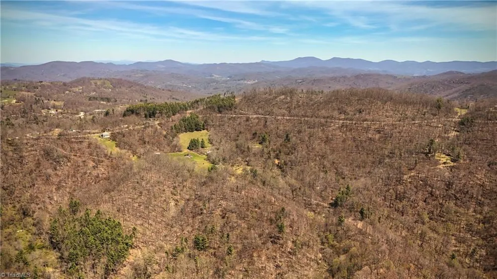 7277 Beech Mountain Road Beech Mountain, NC 28622