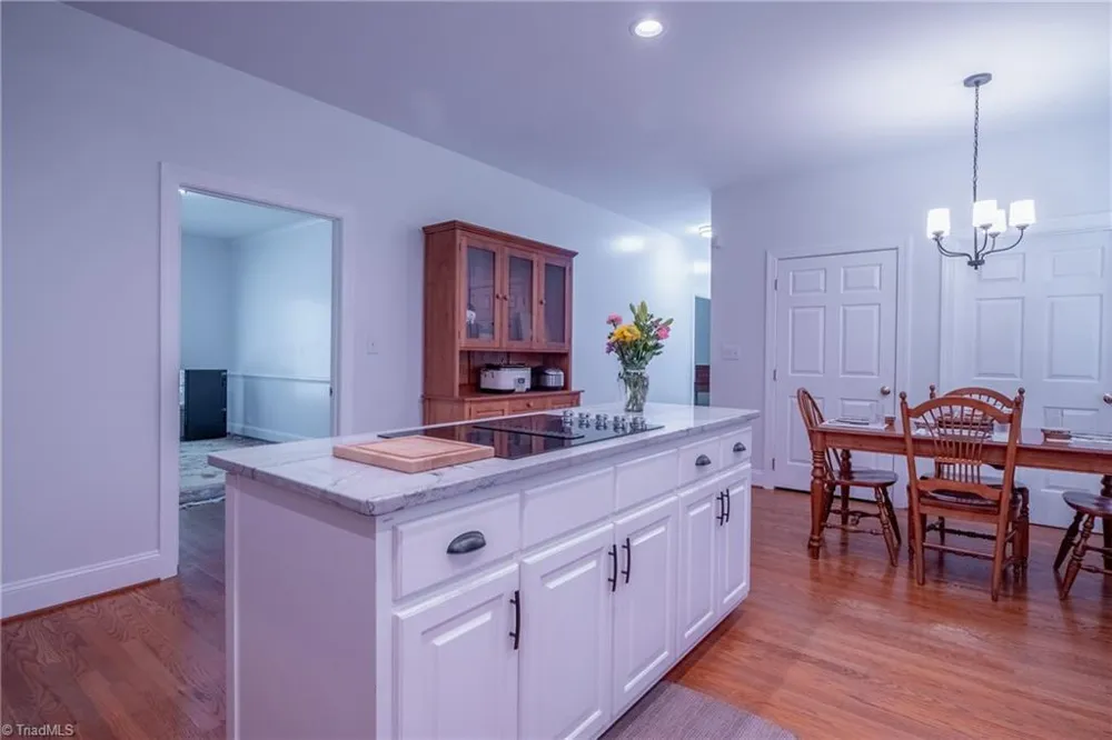 3227 US Highway 601 Mocksville, NC 27028