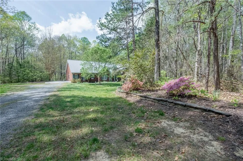 3227 US Highway 601 Mocksville, NC 27028