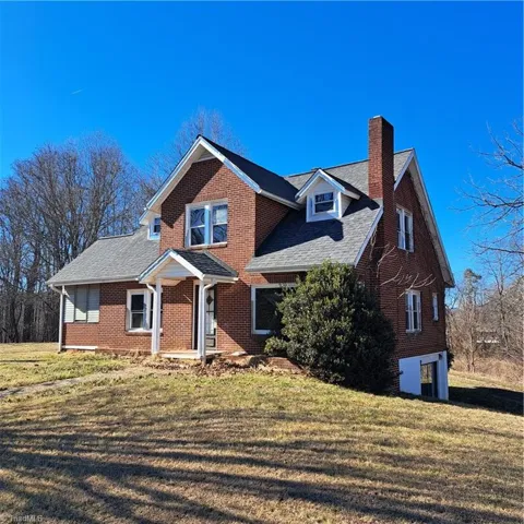 1121 Old US Highway 421