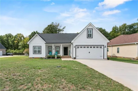 1205 Stonewyck Drive