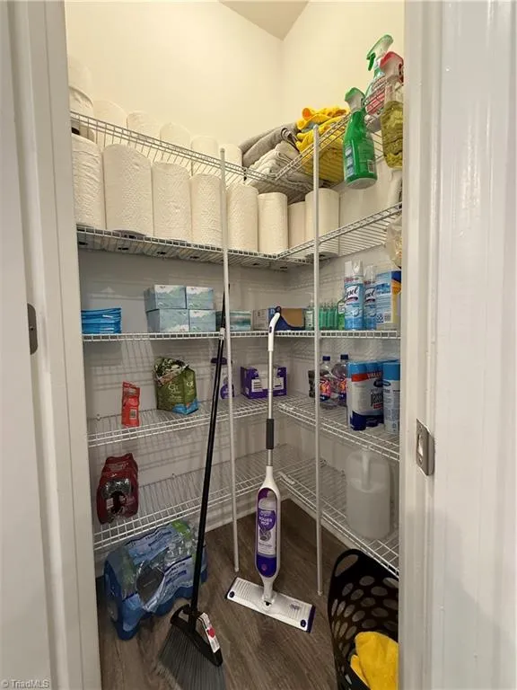 4035 Aster Point Court Pfafftown, NC 27040