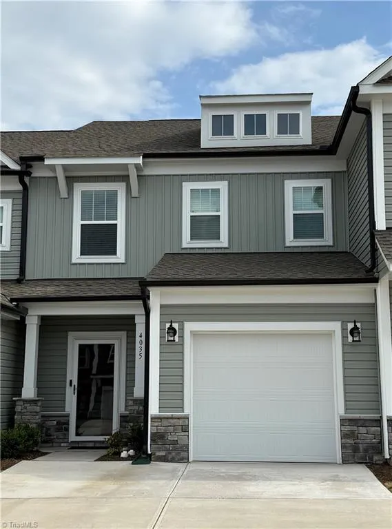 4035 Aster Point Court Pfafftown, NC 27040