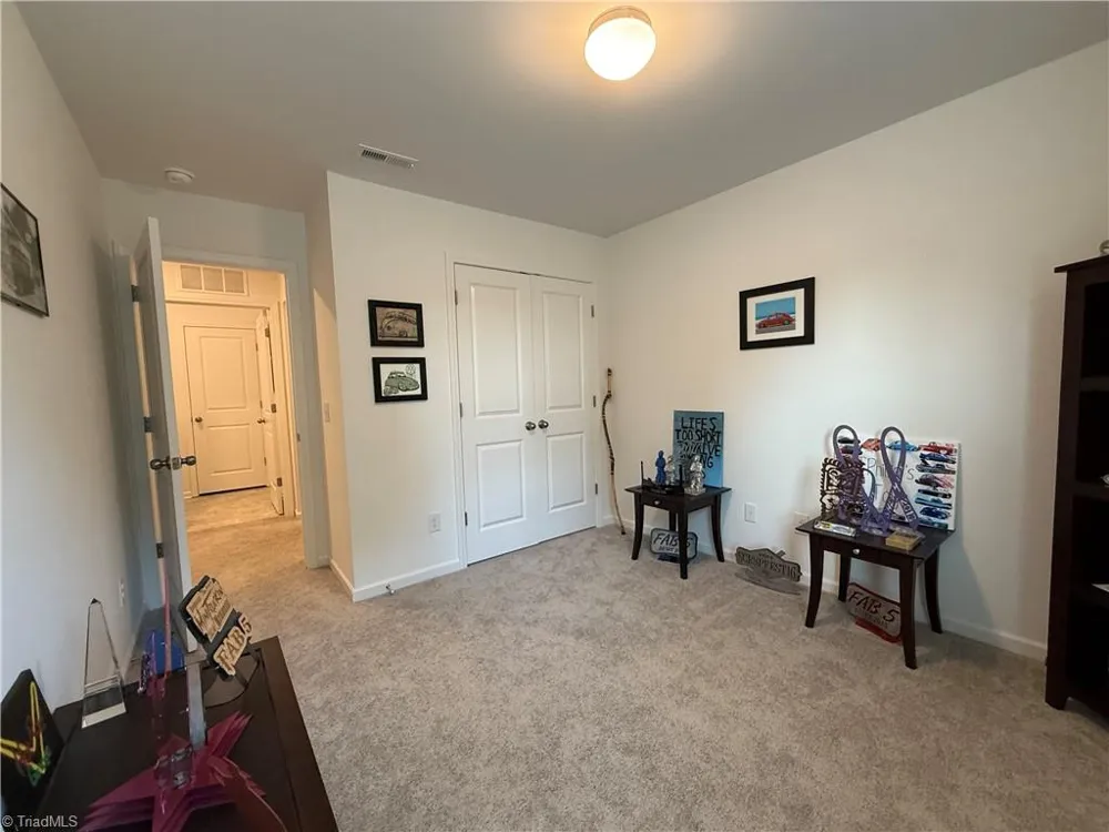 4035 Aster Point Court Pfafftown, NC 27040