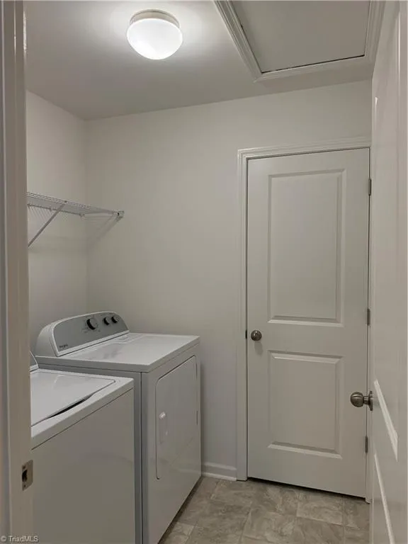 4035 Aster Point Court Pfafftown, NC 27040