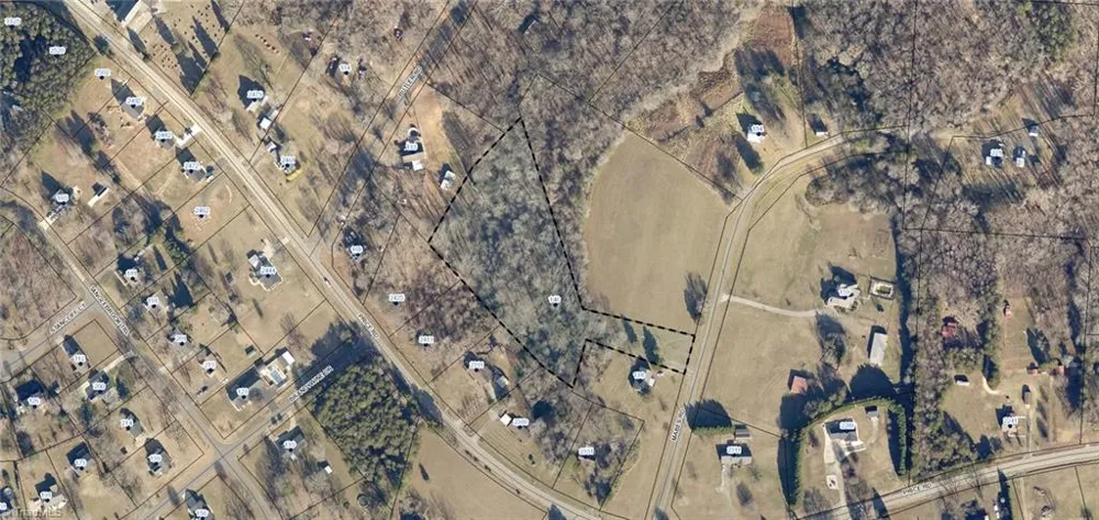 146 Mabes Road Eden, NC 27288