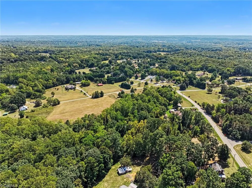 146 Mabes Road Eden, NC 27288