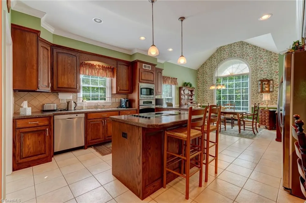 153 Oak Ridge Drive Eden, NC 27288