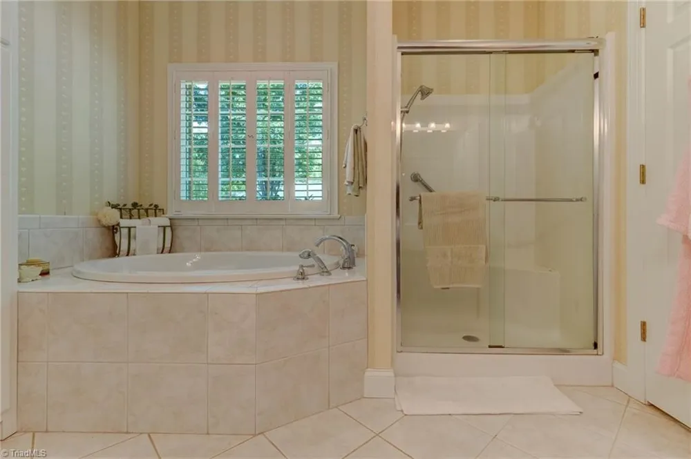 153 Oak Ridge Drive Eden, NC 27288
