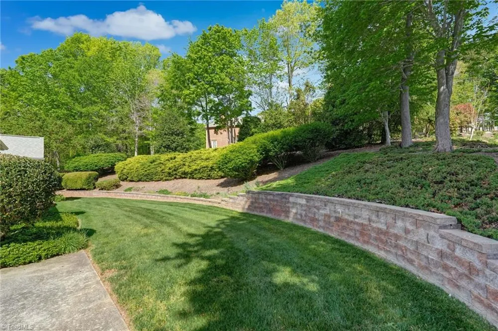 153 Oak Ridge Drive Eden, NC 27288