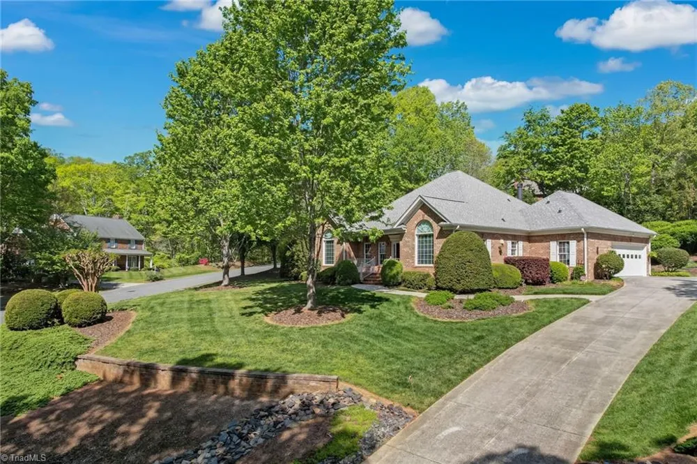 153 Oak Ridge Drive Eden, NC 27288