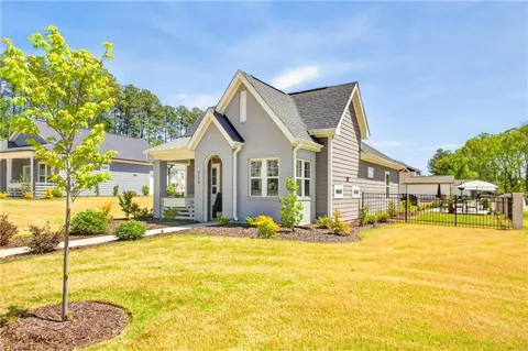 5129 Whaitley Lane