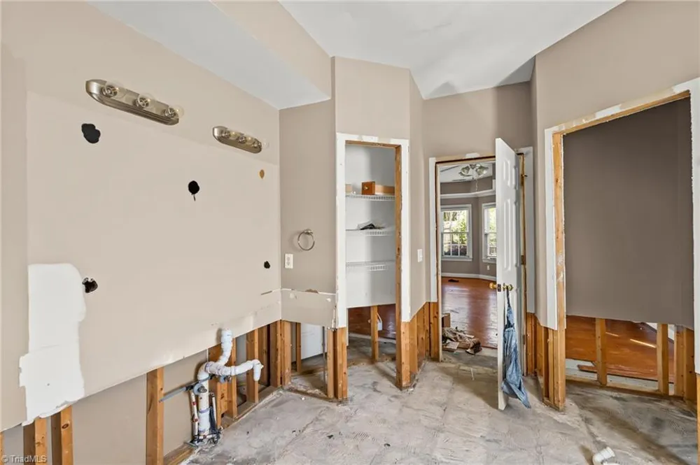135 Oak Run Court Lewisville, NC 27023
