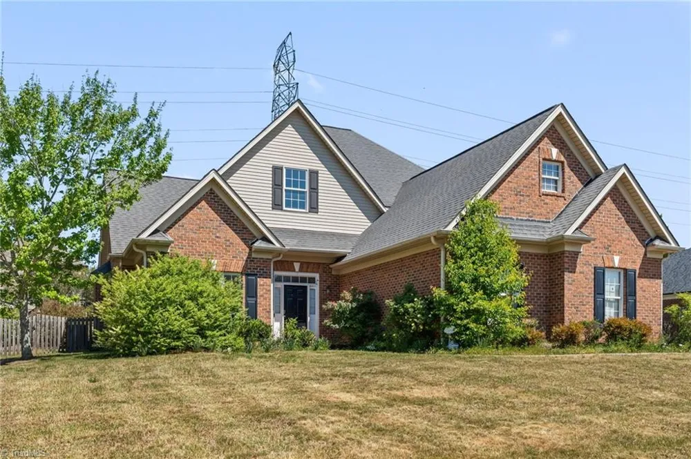 135 Oak Run Court Lewisville, NC 27023