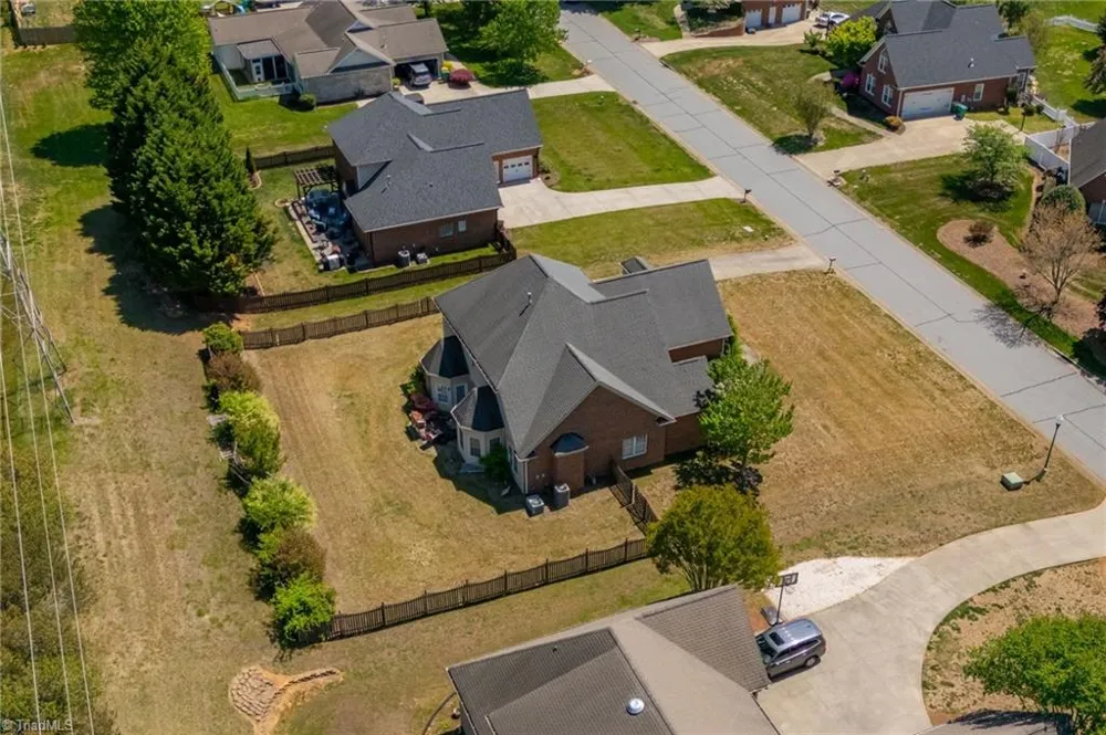 135 Oak Run Court Lewisville, NC 27023