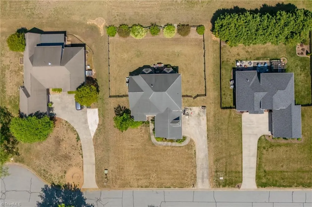 135 Oak Run Court Lewisville, NC 27023