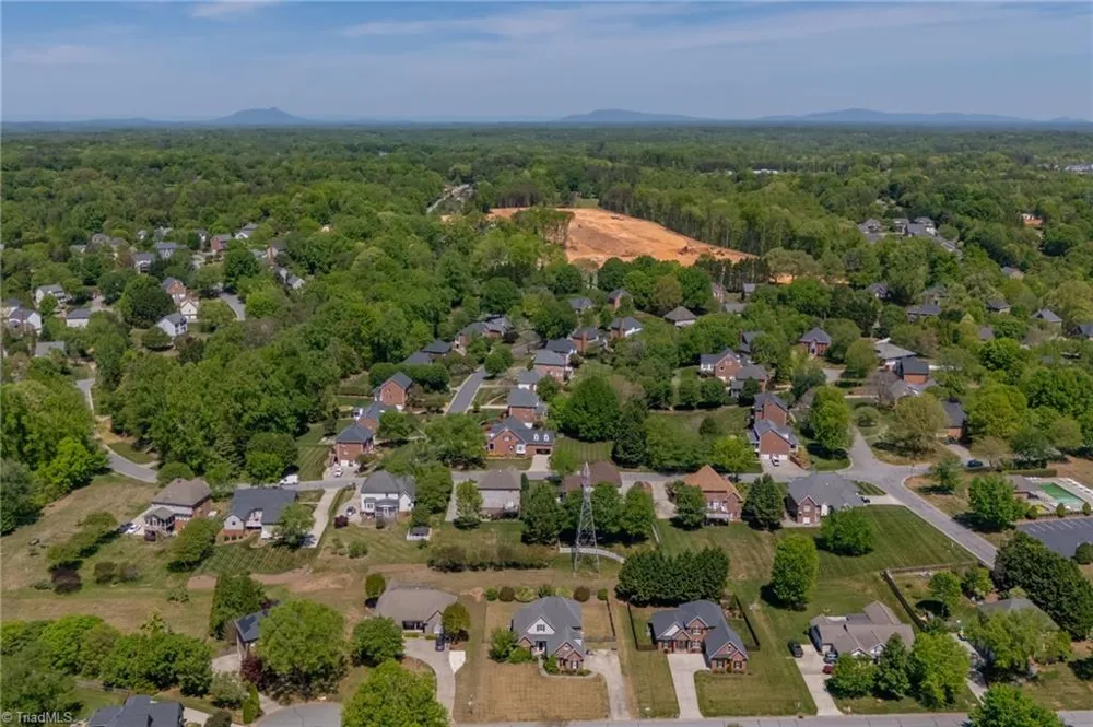135 Oak Run Court Lewisville, NC 27023