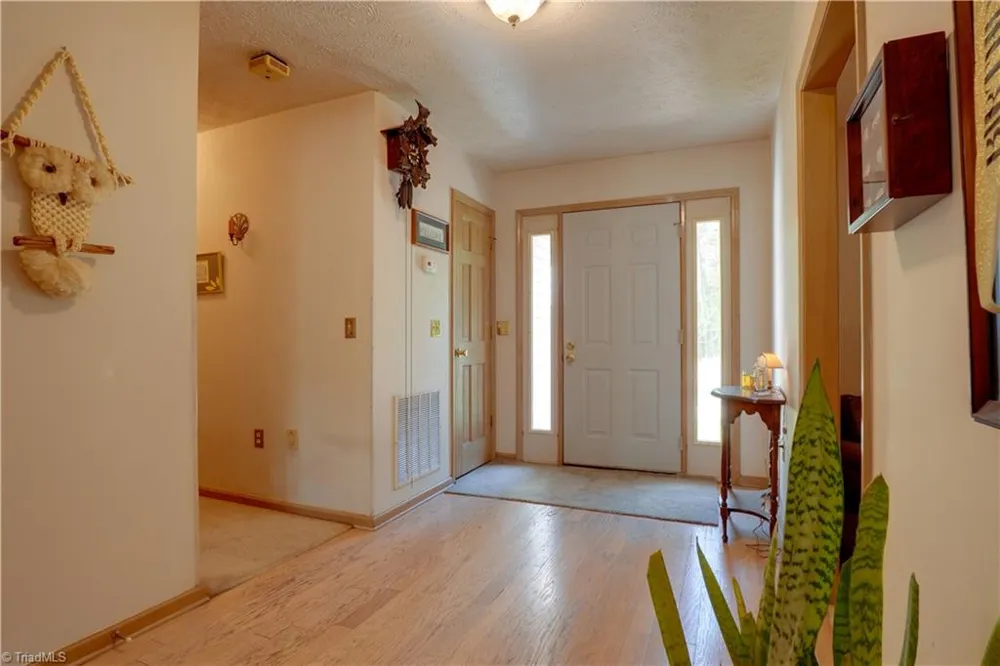 1495 Devaux Road Rural Hall, NC 27045
