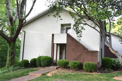 129 Forest View Drive