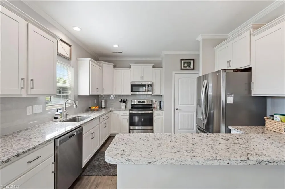 8629 Stone Valley Drive Clemmons, NC 27012