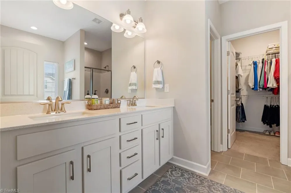 8629 Stone Valley Drive Clemmons, NC 27012
