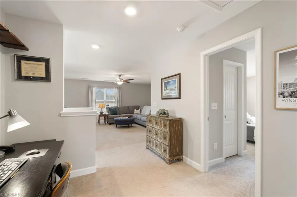 8629 Stone Valley Drive Clemmons, NC 27012