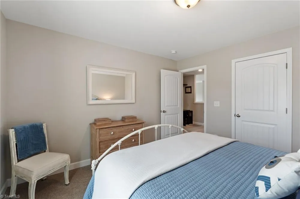 8629 Stone Valley Drive Clemmons, NC 27012