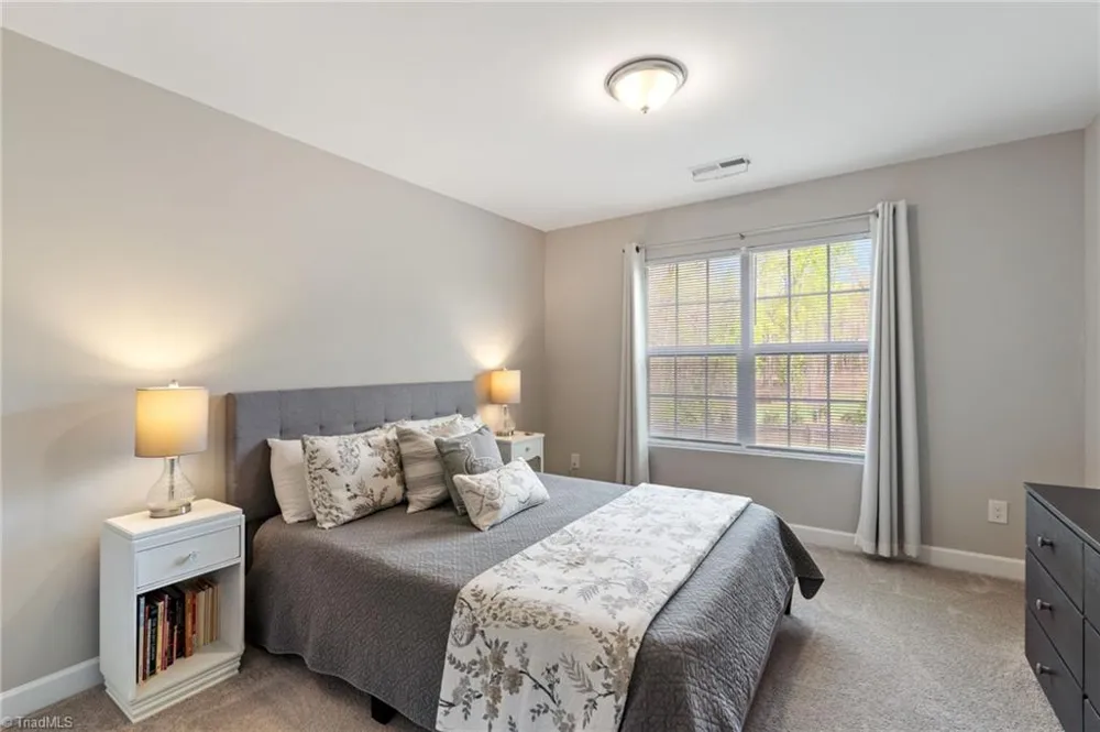 8629 Stone Valley Drive Clemmons, NC 27012