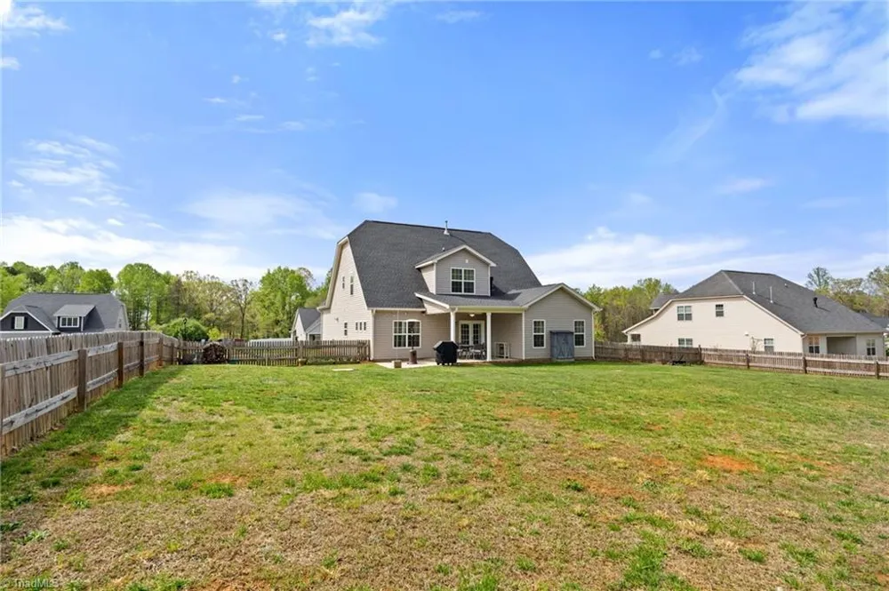 8629 Stone Valley Drive Clemmons, NC 27012
