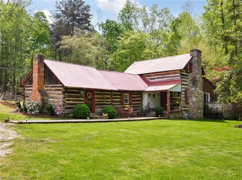 7198 Spring Hill Road
