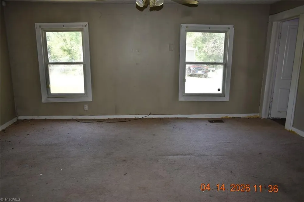 939 Galloway Street Eden, NC 27288