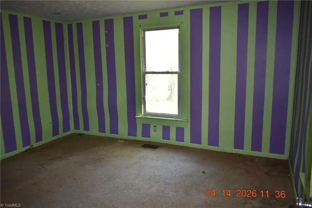 939 Galloway Street Eden, NC 27288