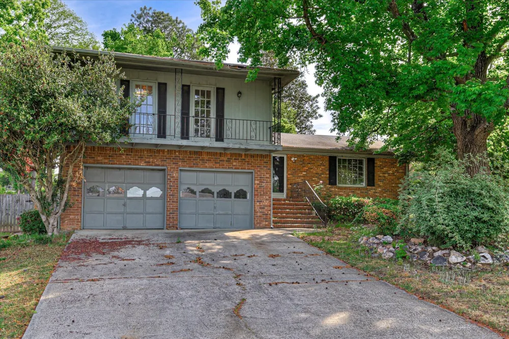 862 Brookfield Parkway