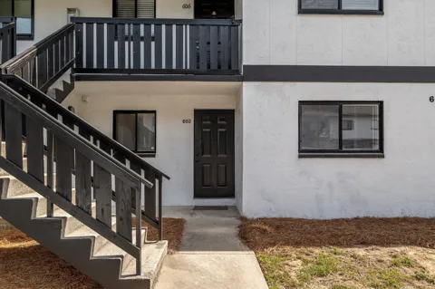 602 Windsong Circle