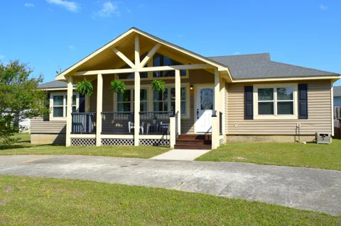 4141 Sawgrass Court