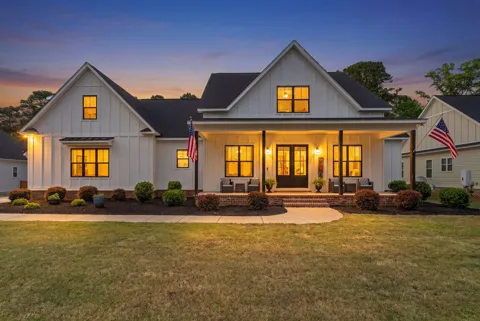 5172 Mill Creek Lane