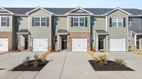 1278 Bent Water Circle