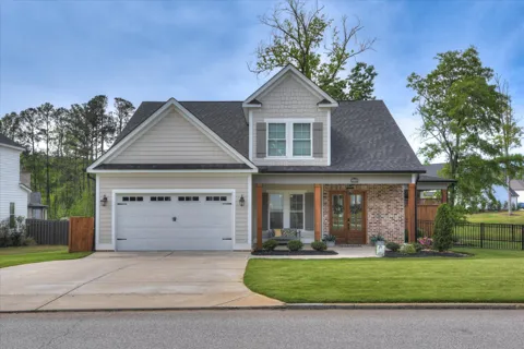 566 River Oaks Lane