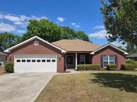 4490 Country Glen Circle