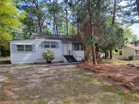 2826 Thomas Lane