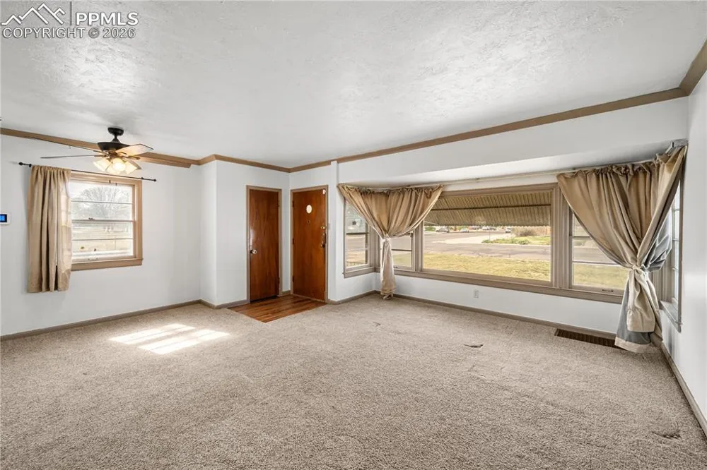 805 W Routt Avenue Pueblo, CO 81004