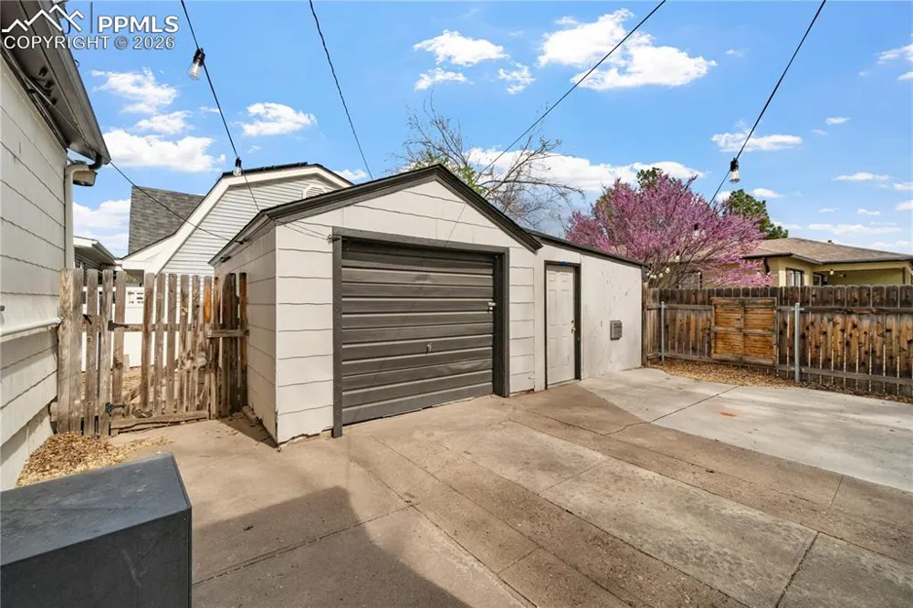 805 W Routt Avenue Pueblo, CO 81004